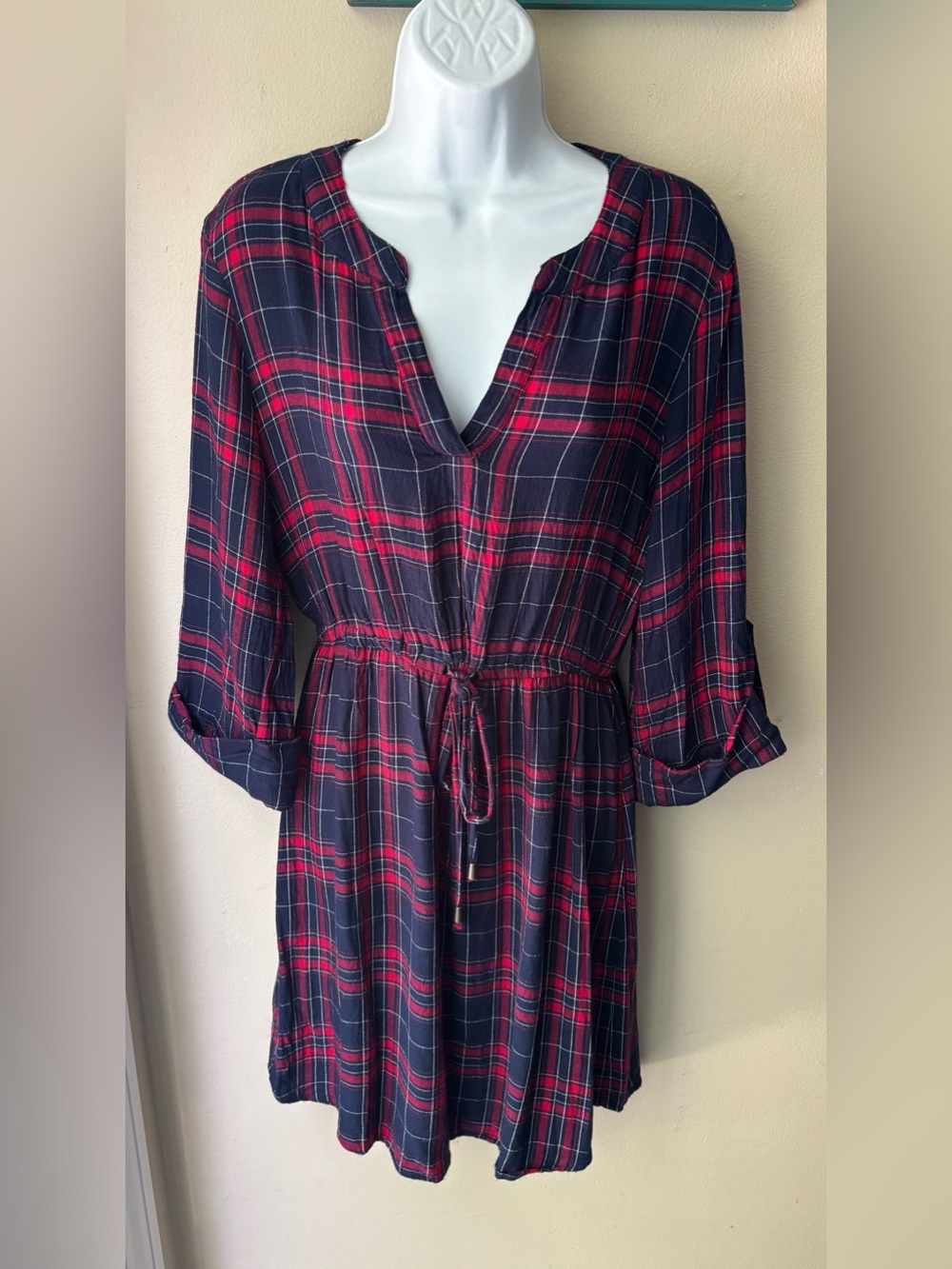 Luxology Womens Size 6 Navy Red Plaid Split-Neck Dress Roll Tab Sleeve Rayon